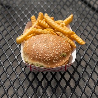 Cheeseburger Basket